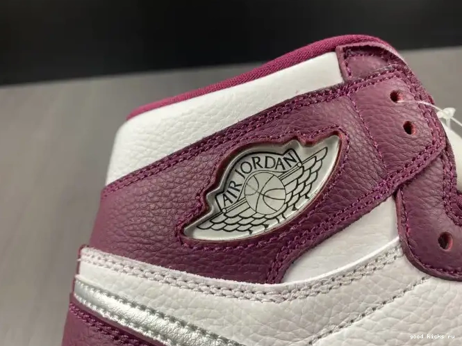 555088-611 High Jordan Bordeaux 1 OG Air 0623